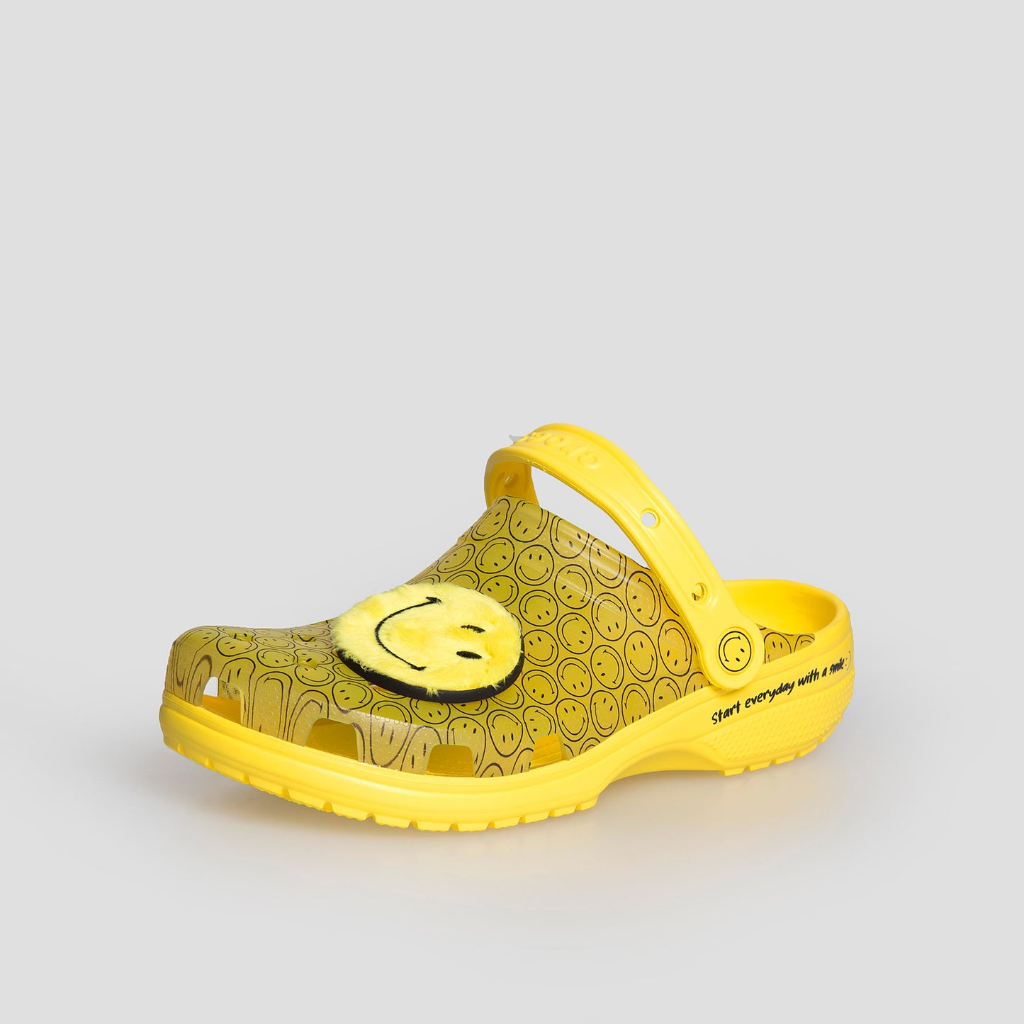 Crocs Classic Translucent Smiley Clog -  207230-90H - Colección Unisex
