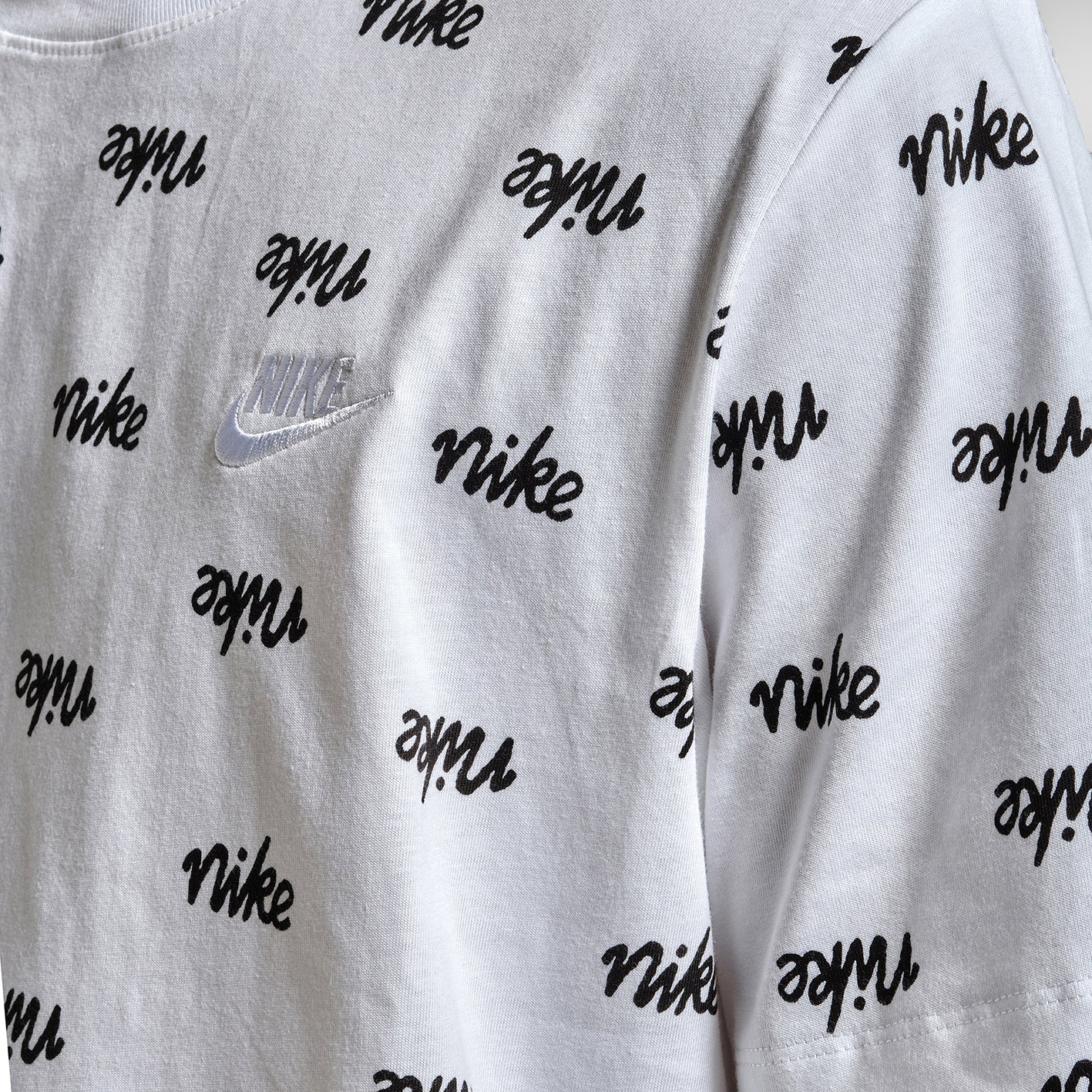 Nike Camiseta Sportswear - DA0514-100 - Colección Chico