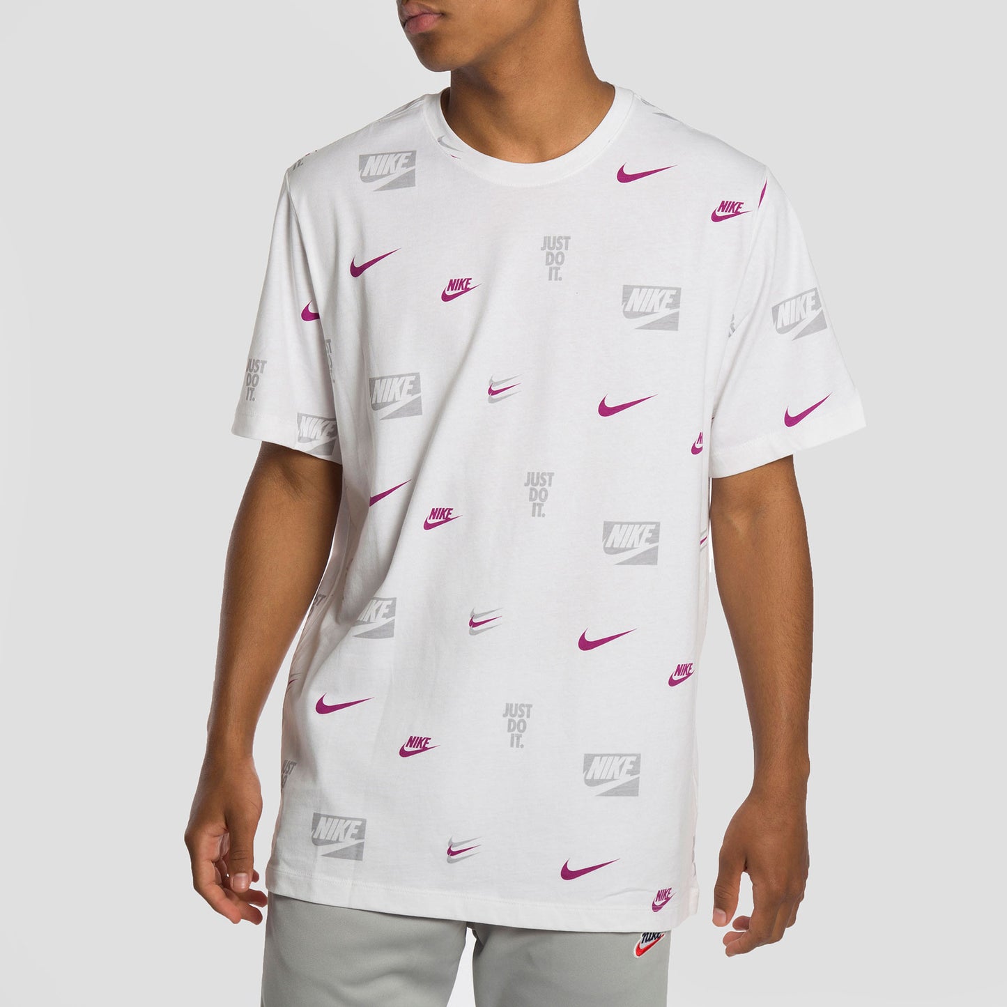 Nike Camiseta Sportswear AOP - CV8962-100 - Colección Chico