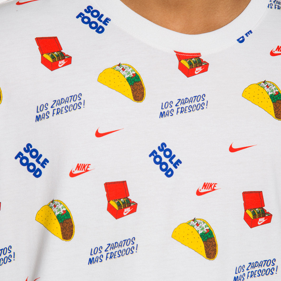 Nike Camiseta Sportswear Food - CW0472-100 - Colección Chico
