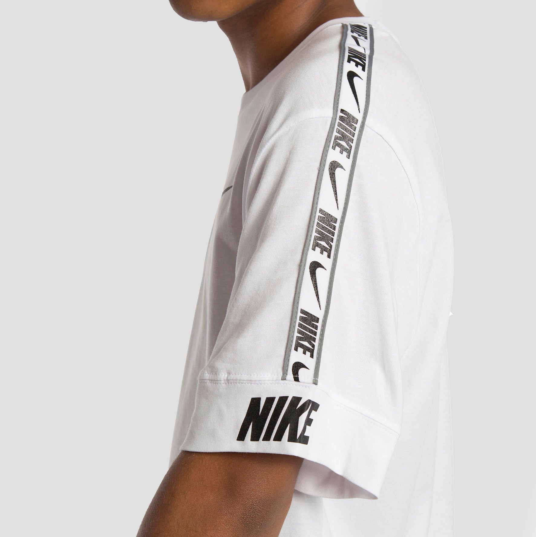 Nike Camiseta Sportswear Repeat - CZ7829-100 - Colección Chico