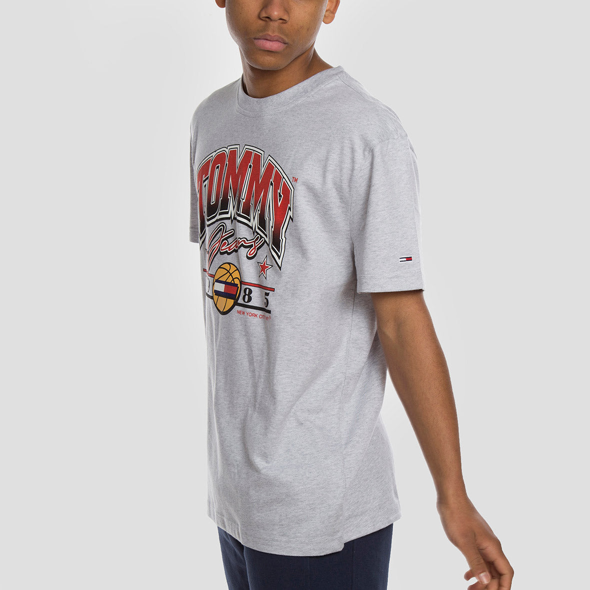 Tommy Jeans Camiseta Bball Graphic - DM0DM10220 - Colección Chico